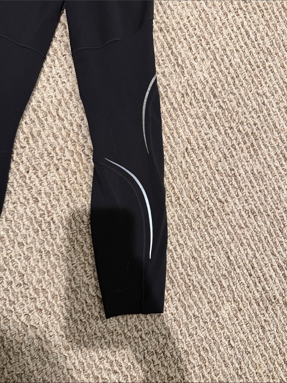 Lululemon Pants Womens 0 Black Base Pace High-Rise HR Reflective Tight 25" - Picture 3 of 12